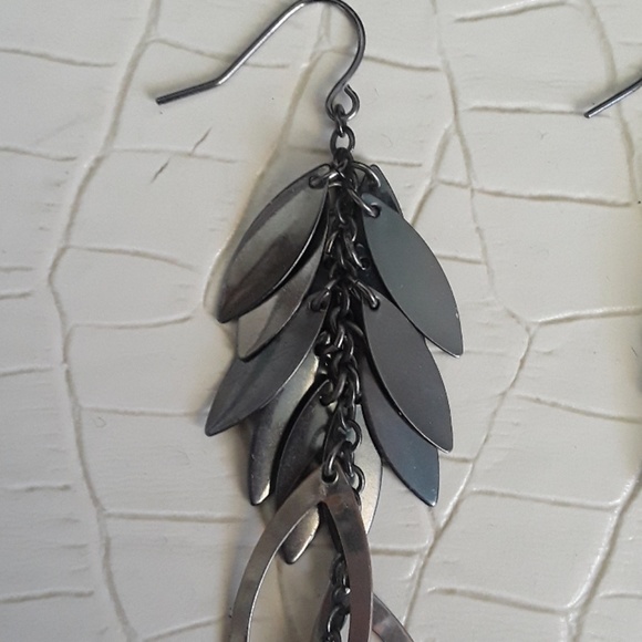 Long earrings - Picture 6 of 6